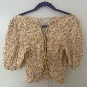 Abercrombie short sleeve lace up top